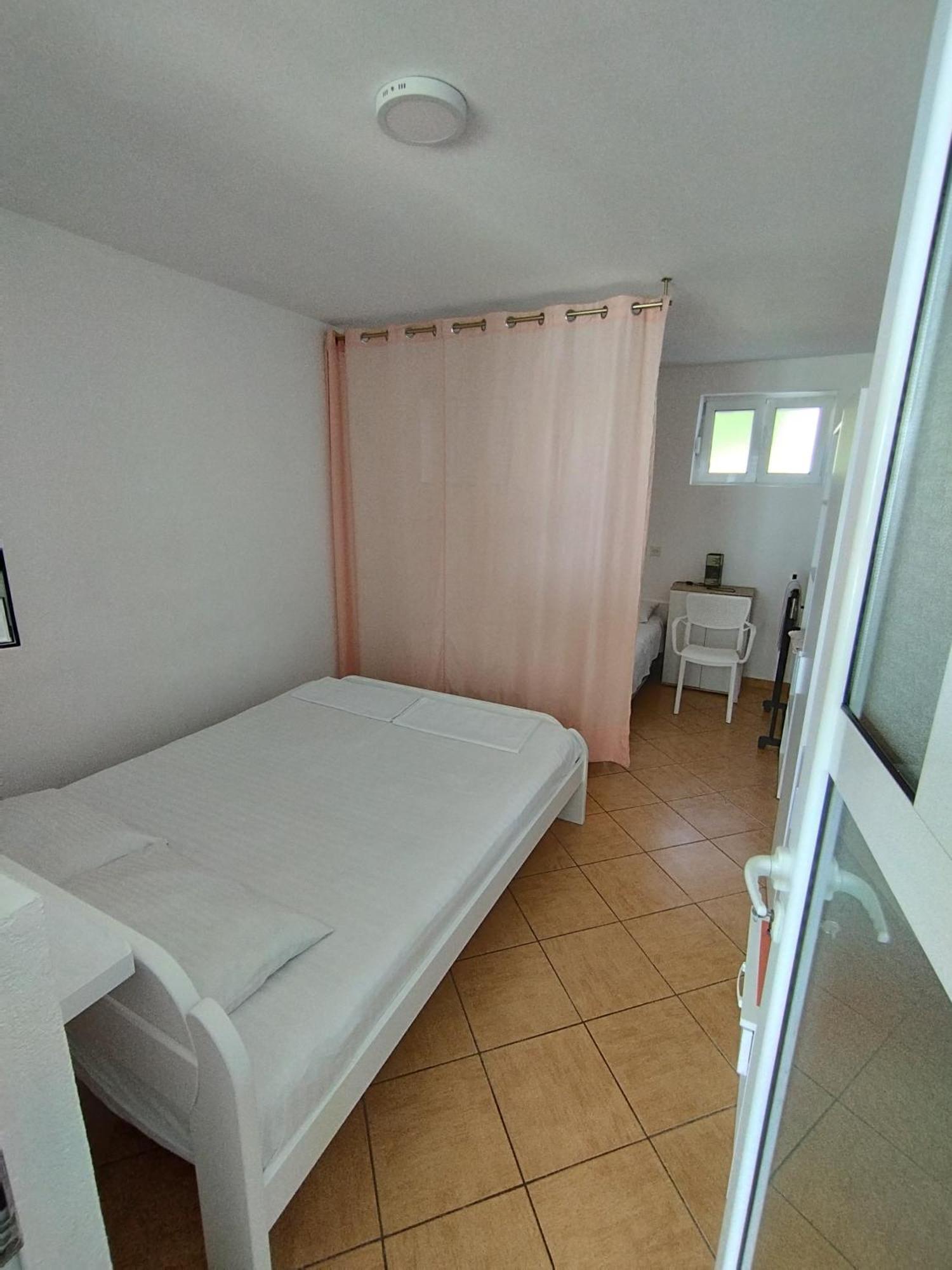 Seaside Apartment Kruce Ulcinj Exteriör bild