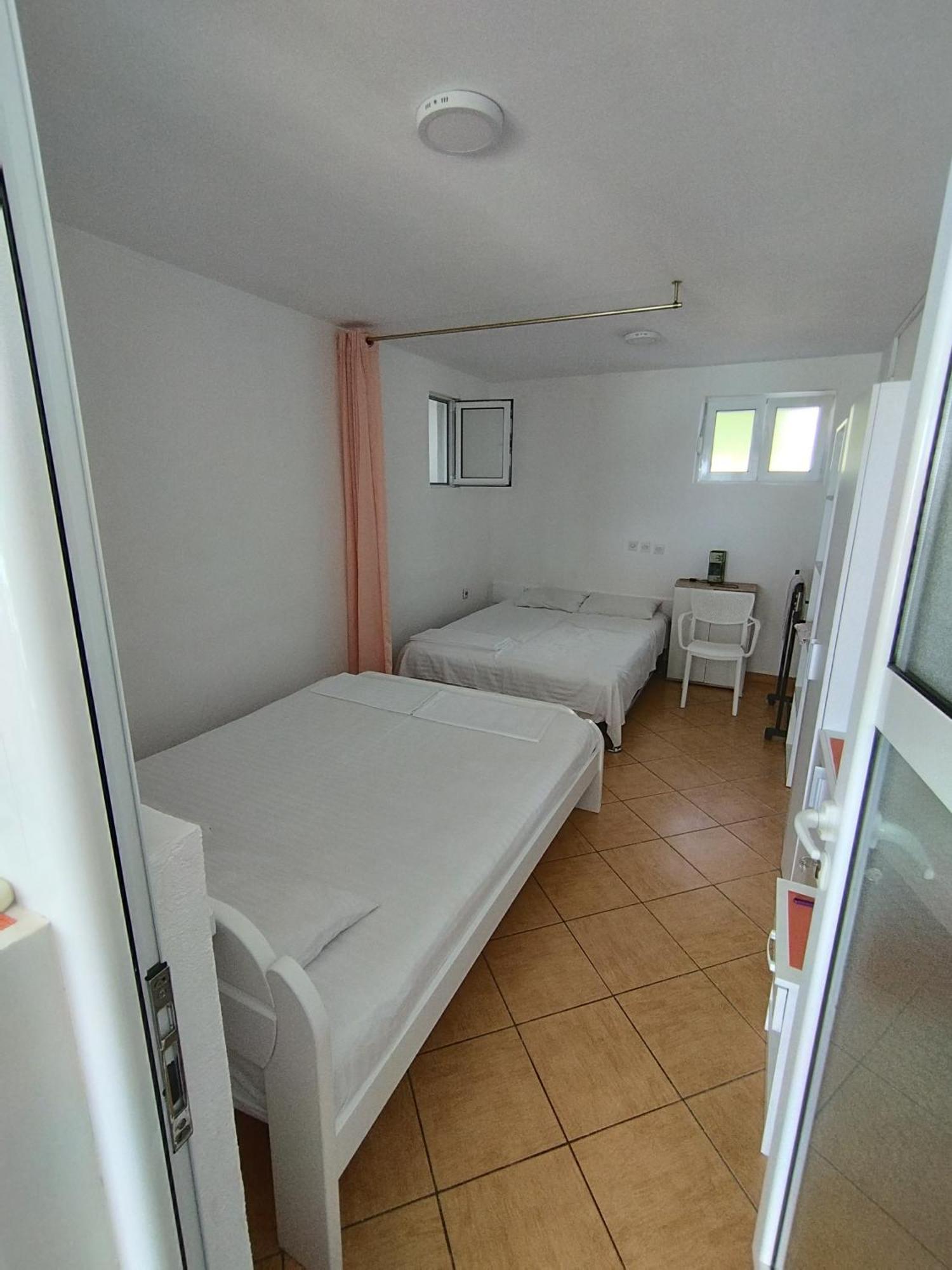 Seaside Apartment Kruce Ulcinj Exteriör bild